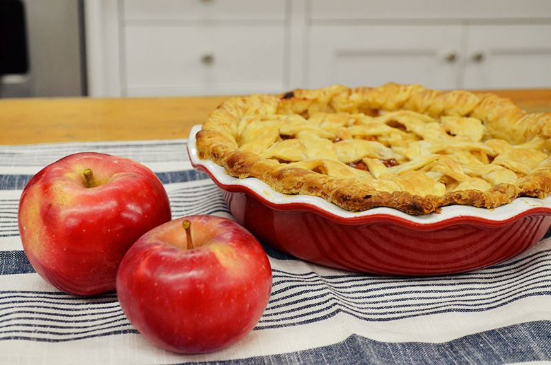 Apple and Cheddar Pie