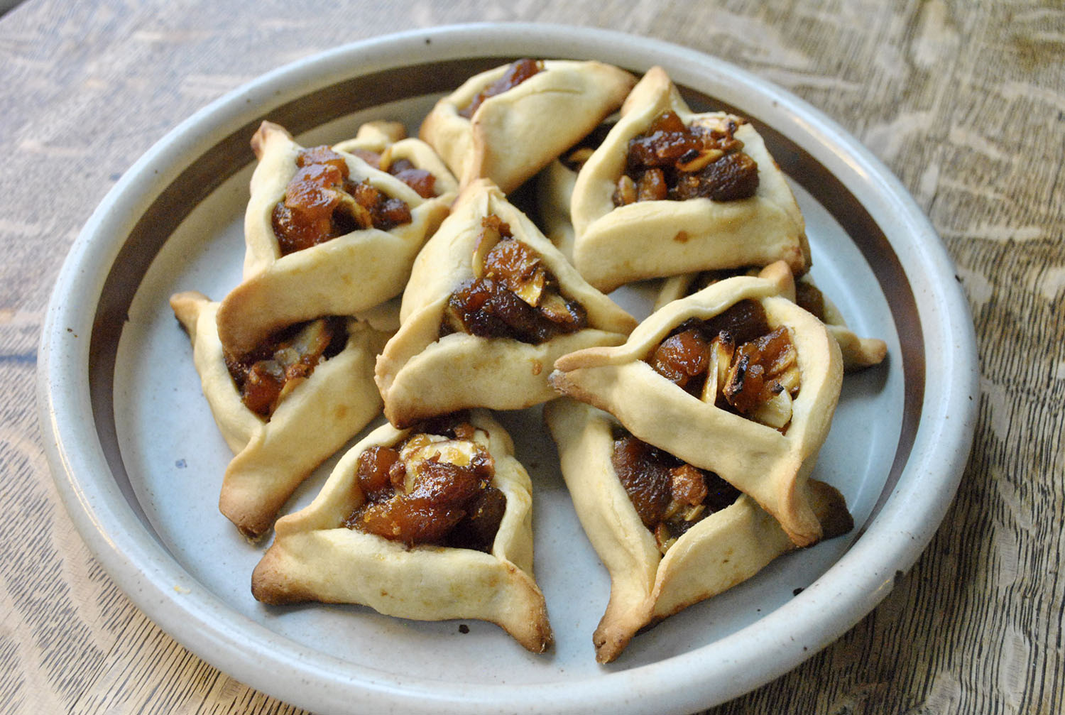Apricot Almond Hamantaschen