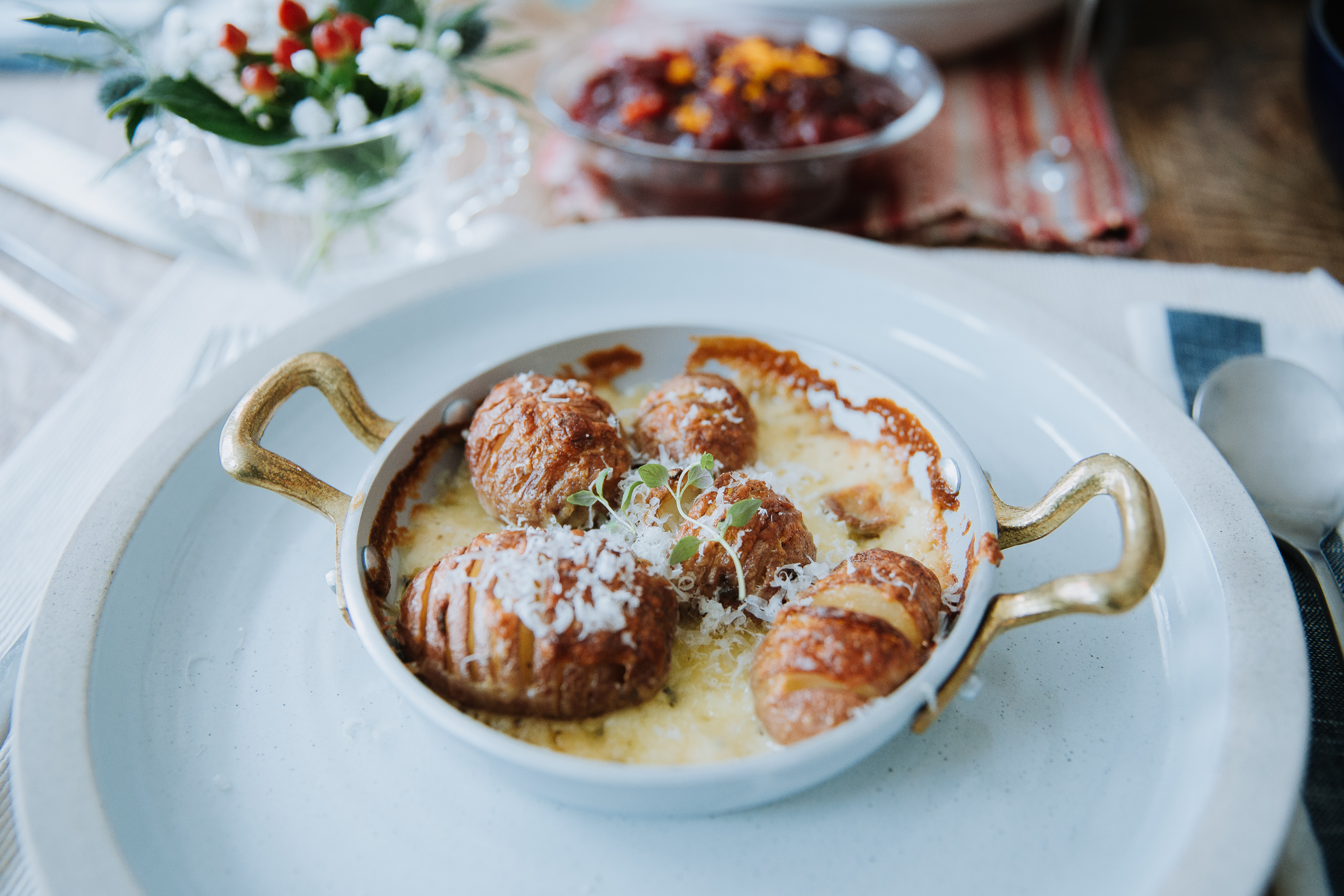 Cheesy Mini Hasselback Potato Au Gratin