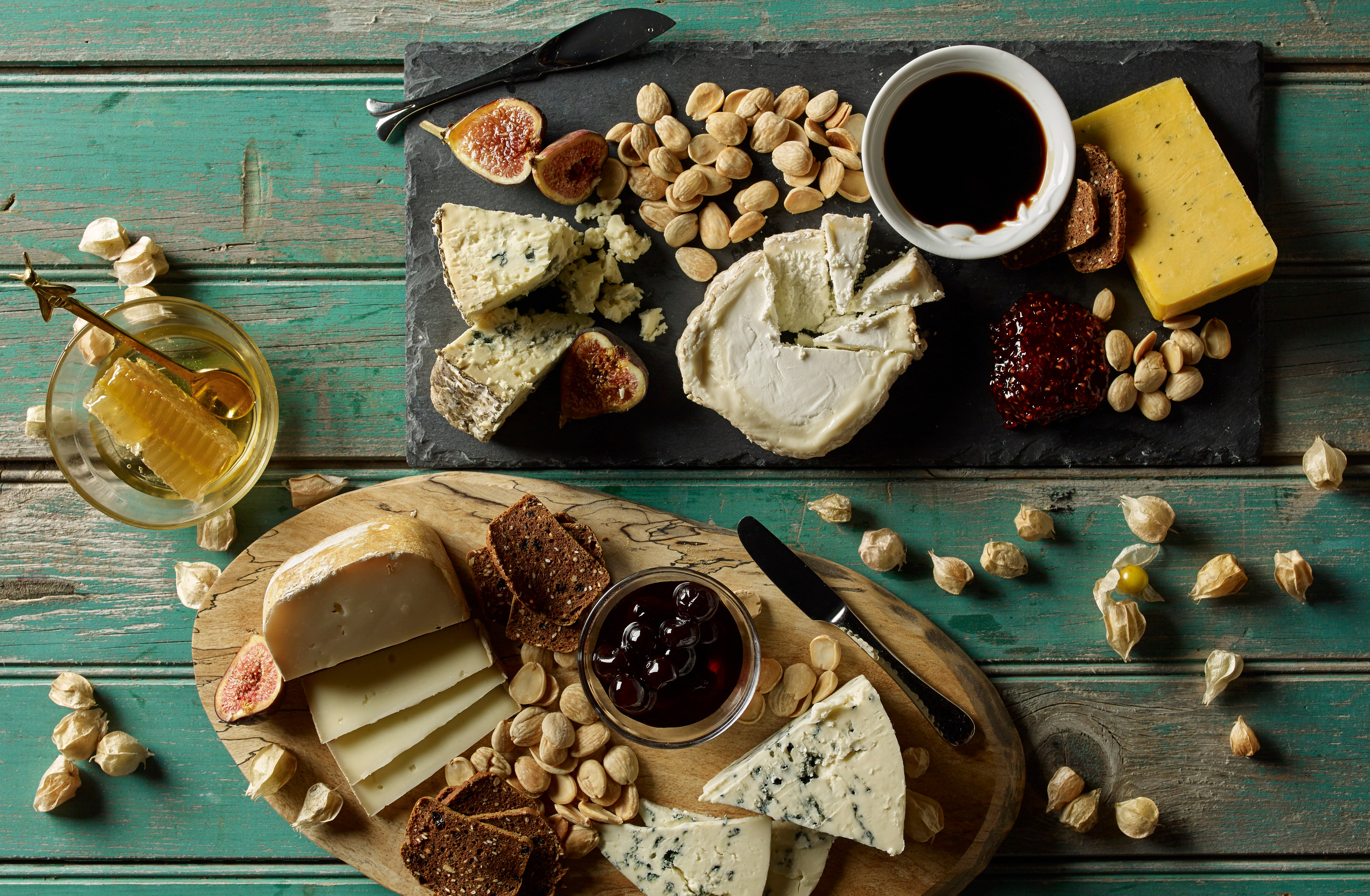 Olive Oil and Vinegar – Leroux Kitchen