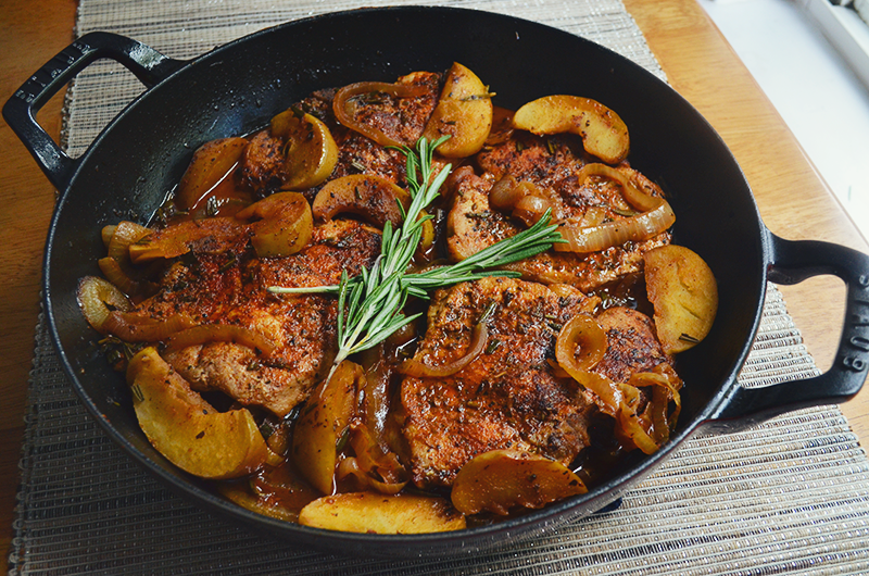 Cider-Braised Pork Chops with Apples